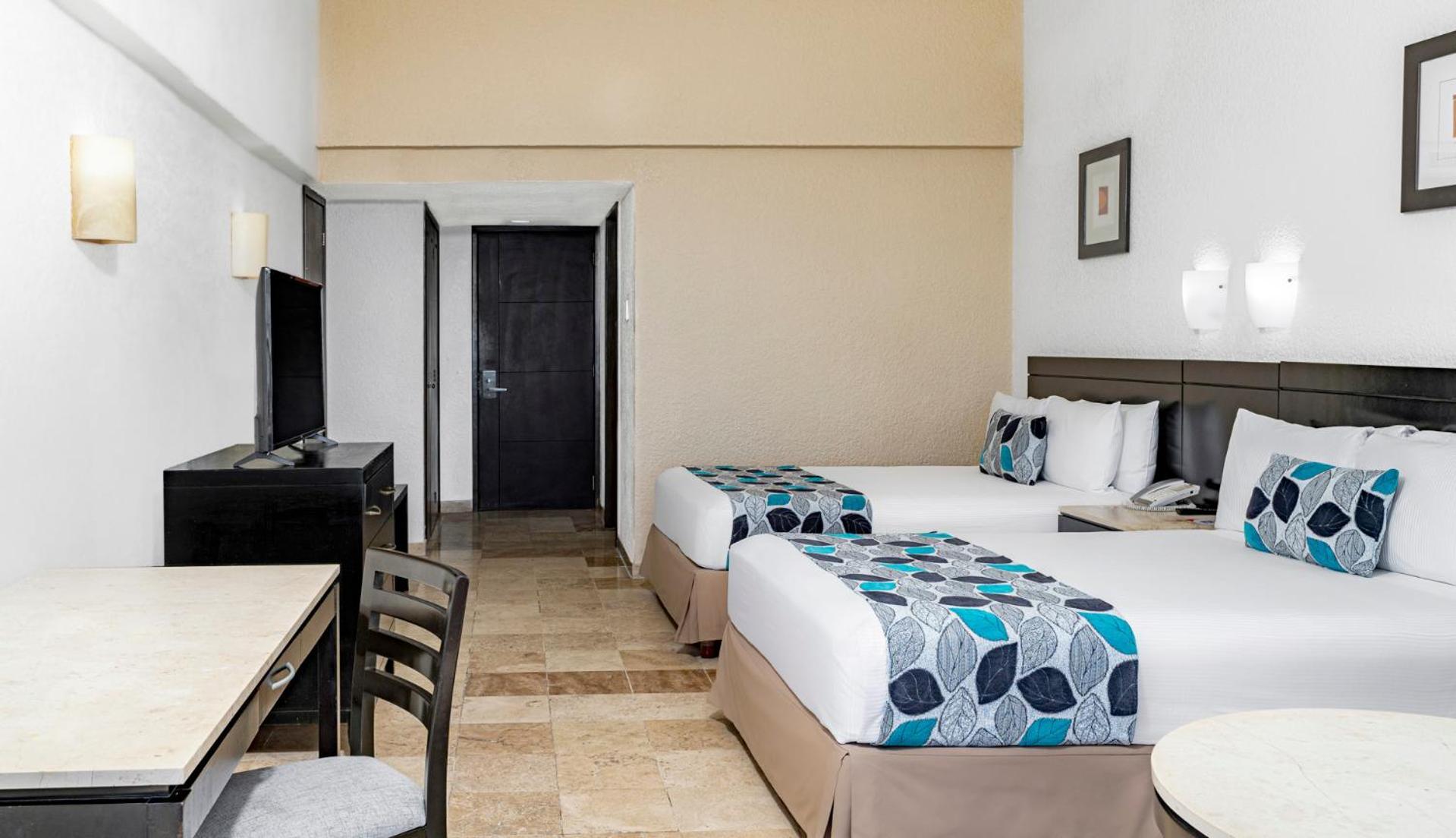 Hotel Krystal Ixtapa